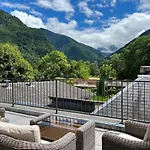 La Rencluse Hotel