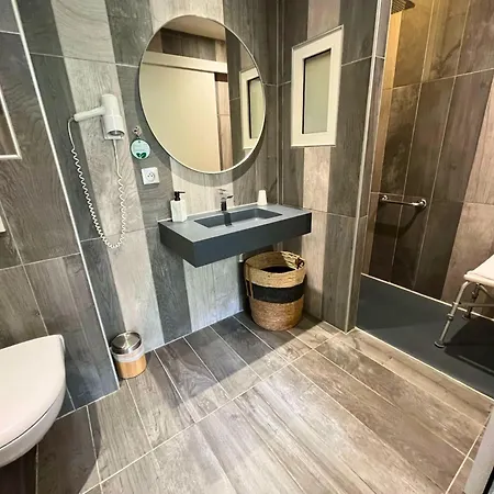 Hotel La Rencluse 3*