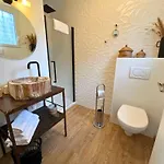 La Rencluse Hotel