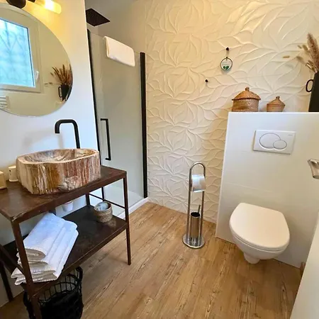 La Rencluse Hotel